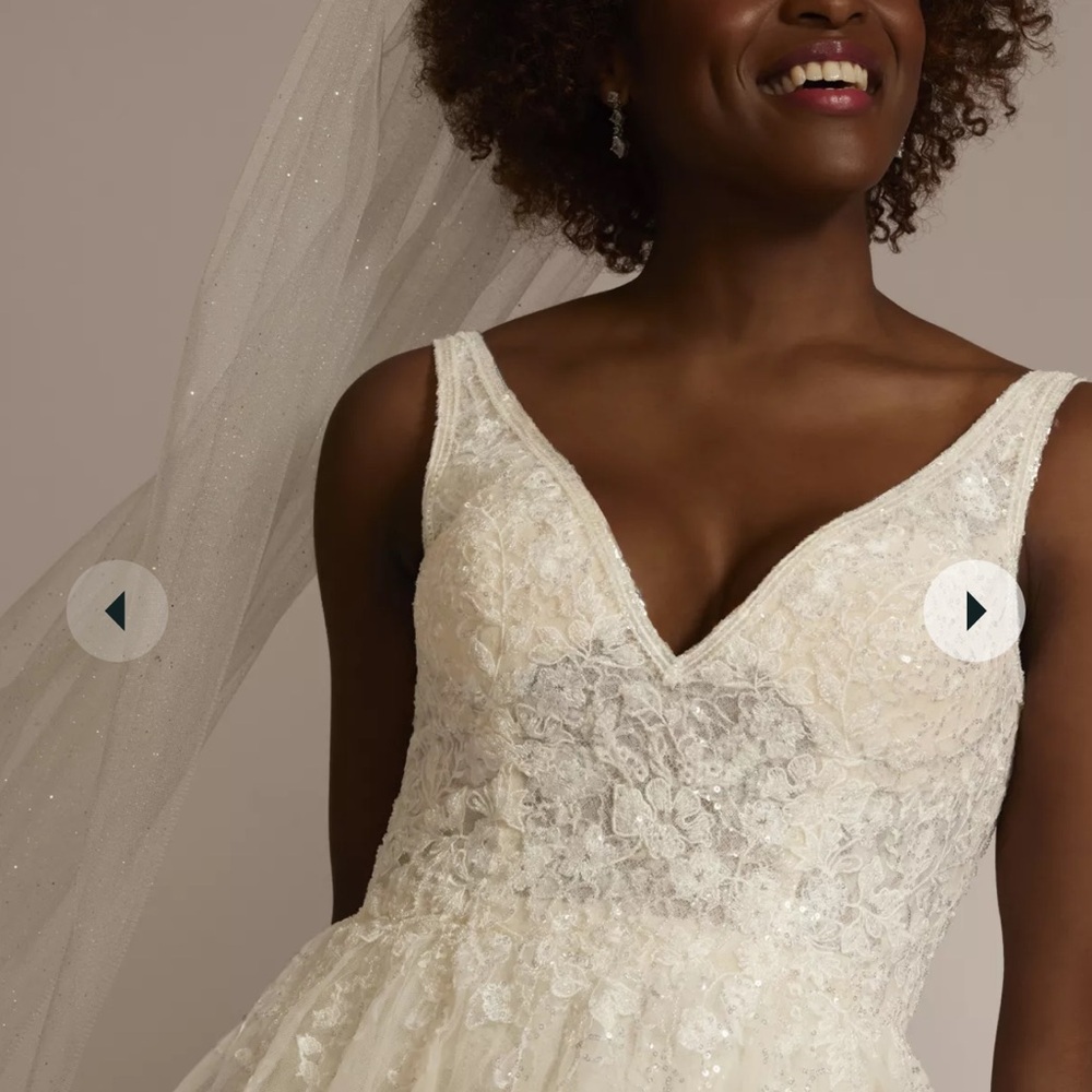 wedding dress - Picture 4 of 4